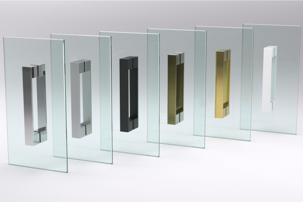 Душевой уголок Vegas Glass ZP+ZPV NOVO 130*100 01 01 профиль белый, стекло прозрачное
